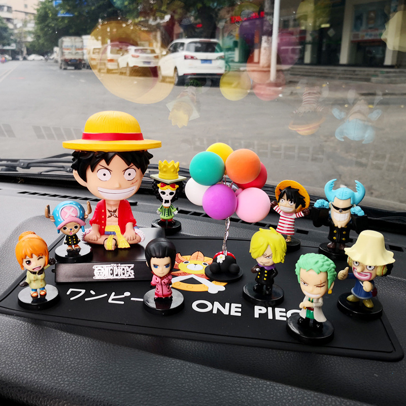 Новый Dunk Pirate Cartoon Car Car Anti -Slifing Pad Car Интерьерная консоль декоративная прокладка Титр изоляционная сделка сопротивления Высокая температурная сопротивление