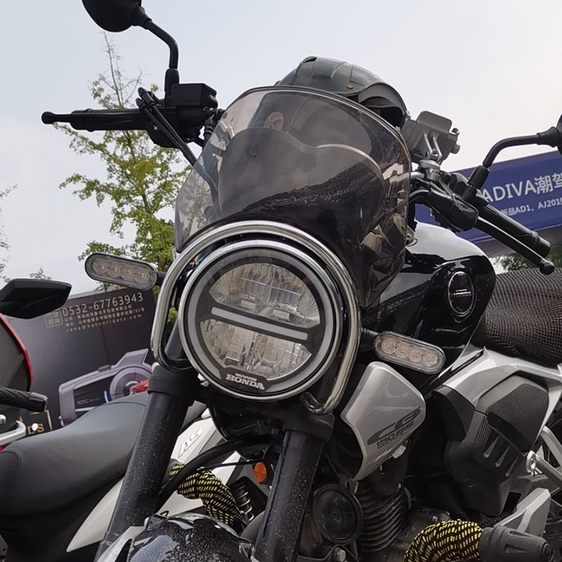 Применимо к аксессуарам для мотоциклов Yamaha YBR125 Модификация круглые фары, фары, лобовое стекло