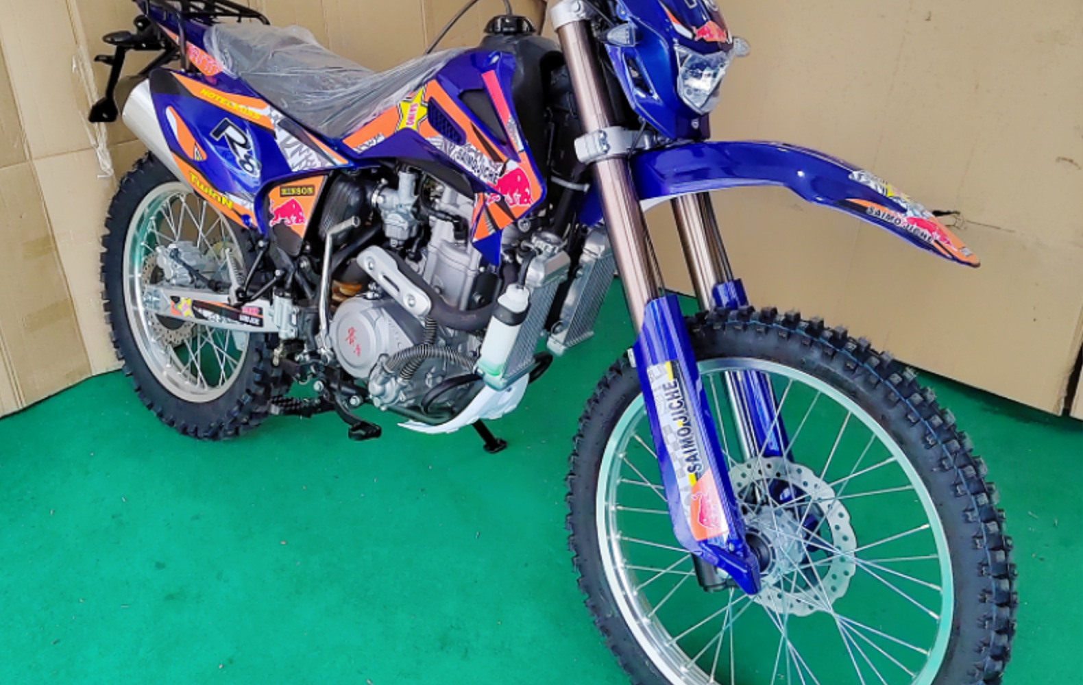 Мотоцикл кроссовый Qifu R8 250CC