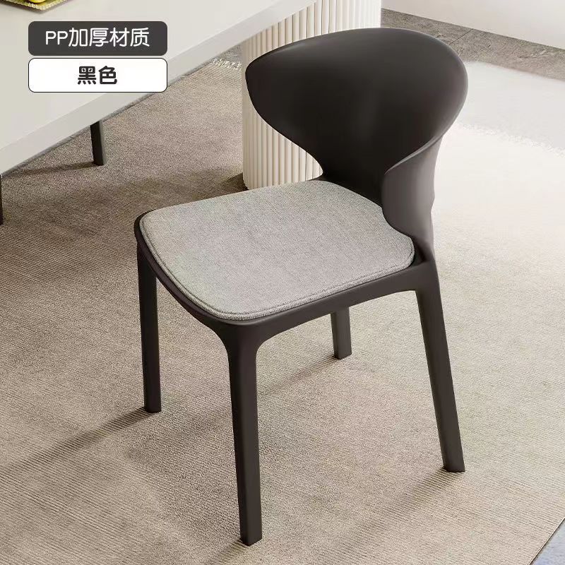 Modern minimalist dining chairs, household chairs, cow horn chairs, plastic chairs, leisure chairs, thickened adult backrest plastic chairs