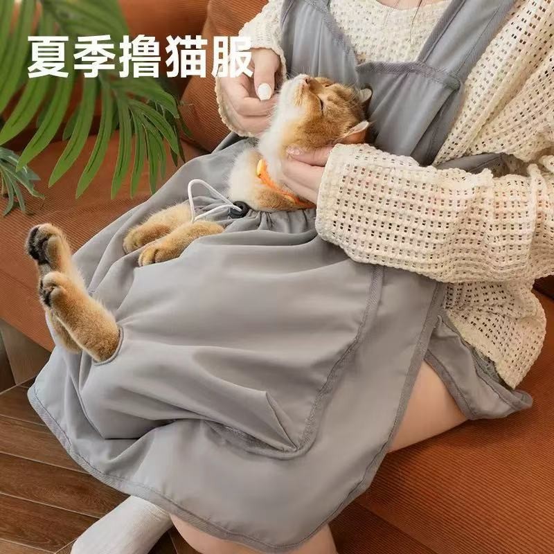 撸 Кошка в апрельской одежде с кошками, кошками, двуспальной крышкой, крышками, домашними животными можно упаковать одеждой для кошек