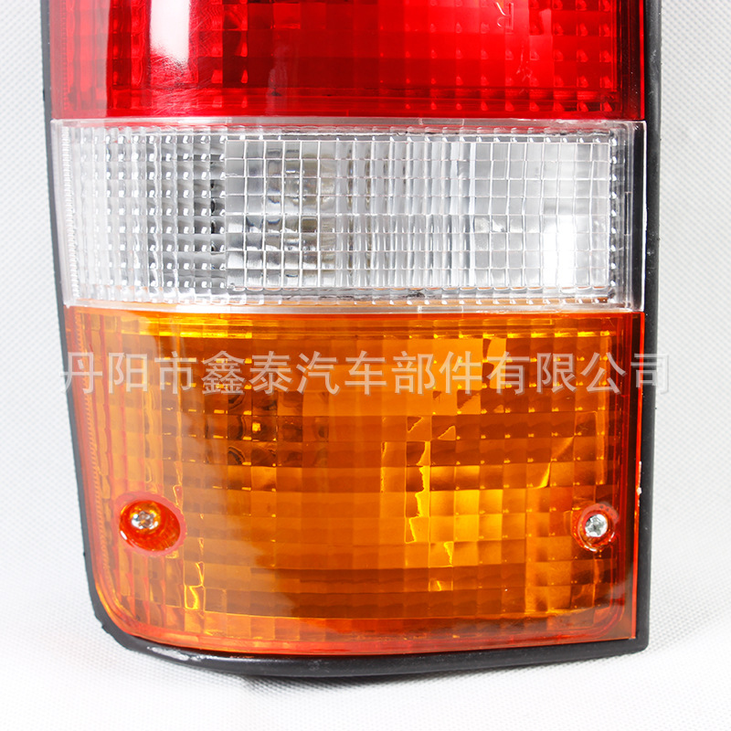 Подходит для Toyota hilux85.