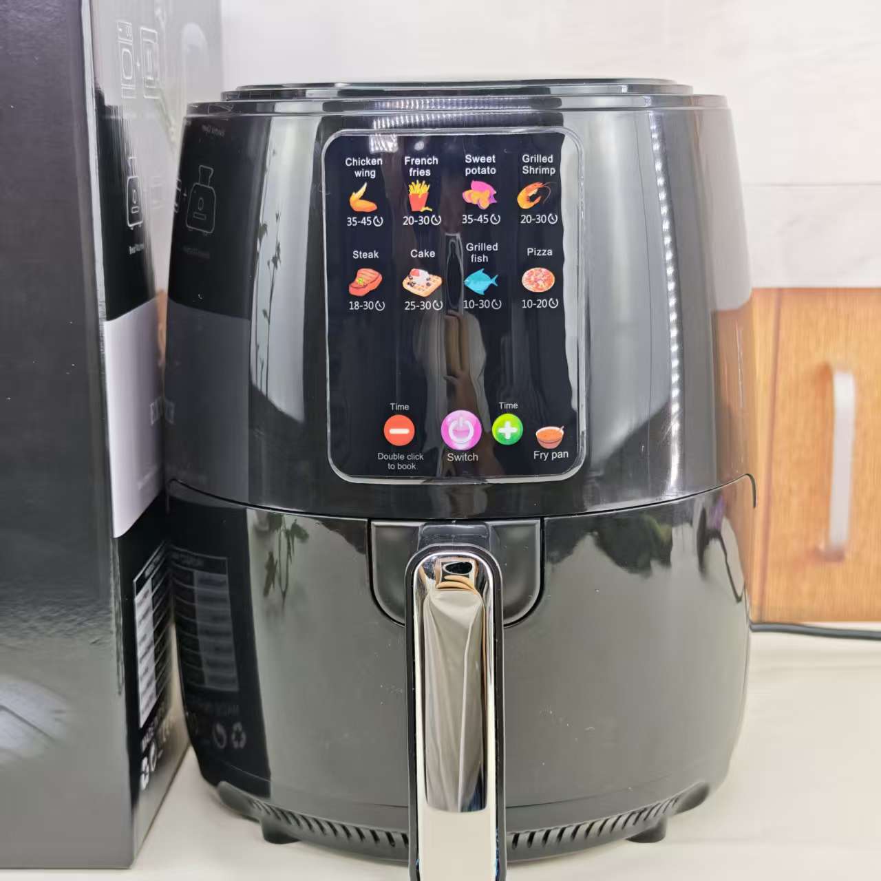 Аэрофритюрница Silver Crest 6L с сенсорным управлением