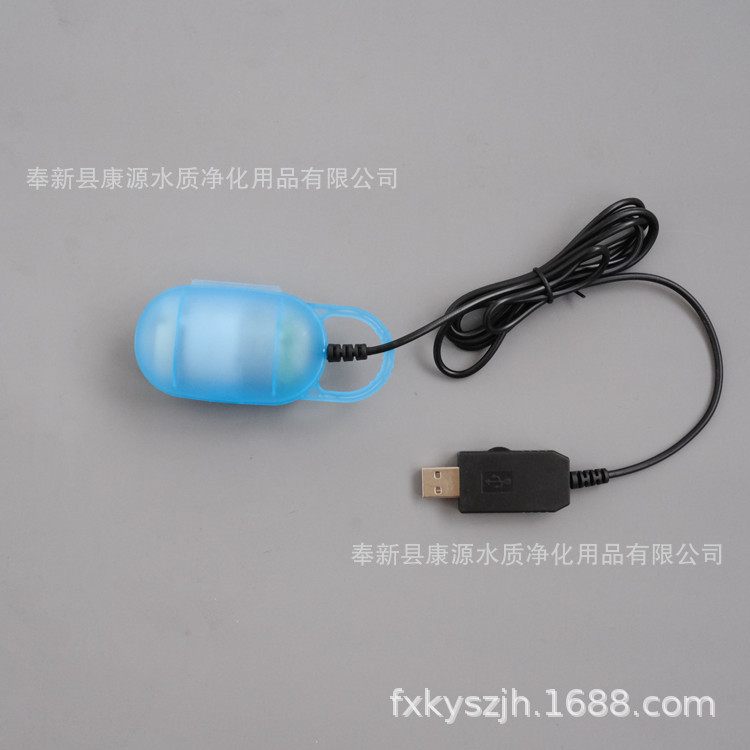 Аквариум небольшой рыбный аквариум USB кислородный насос кислородный насос на открытом воздухе.