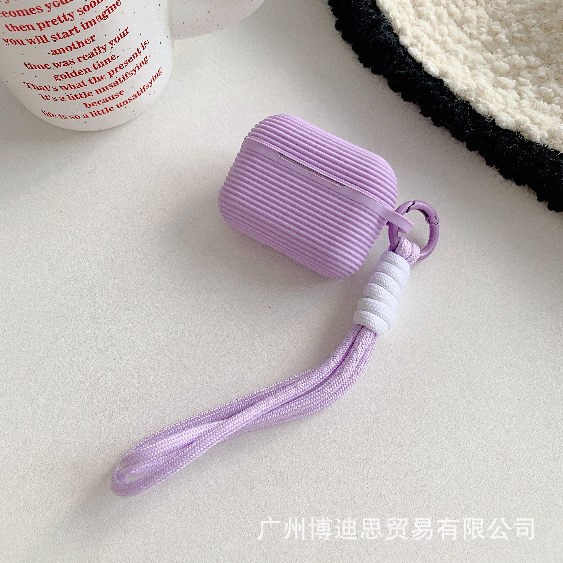 硅胶苹果耳机套软硅胶带手绳airpods2025pro3耳机壳手绳肤感软壳