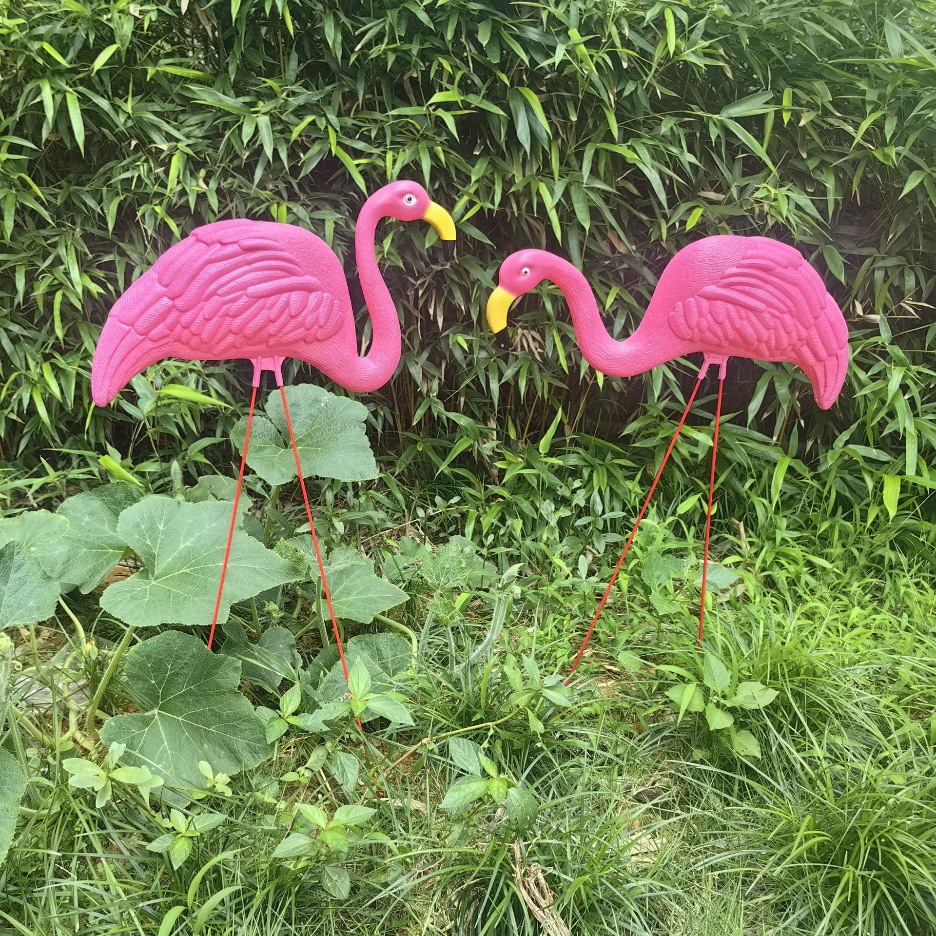 Cross border simulation flamingo combination courtyard garden decoration, small white crane outdoor lawn, wedding scenery, animal bait
