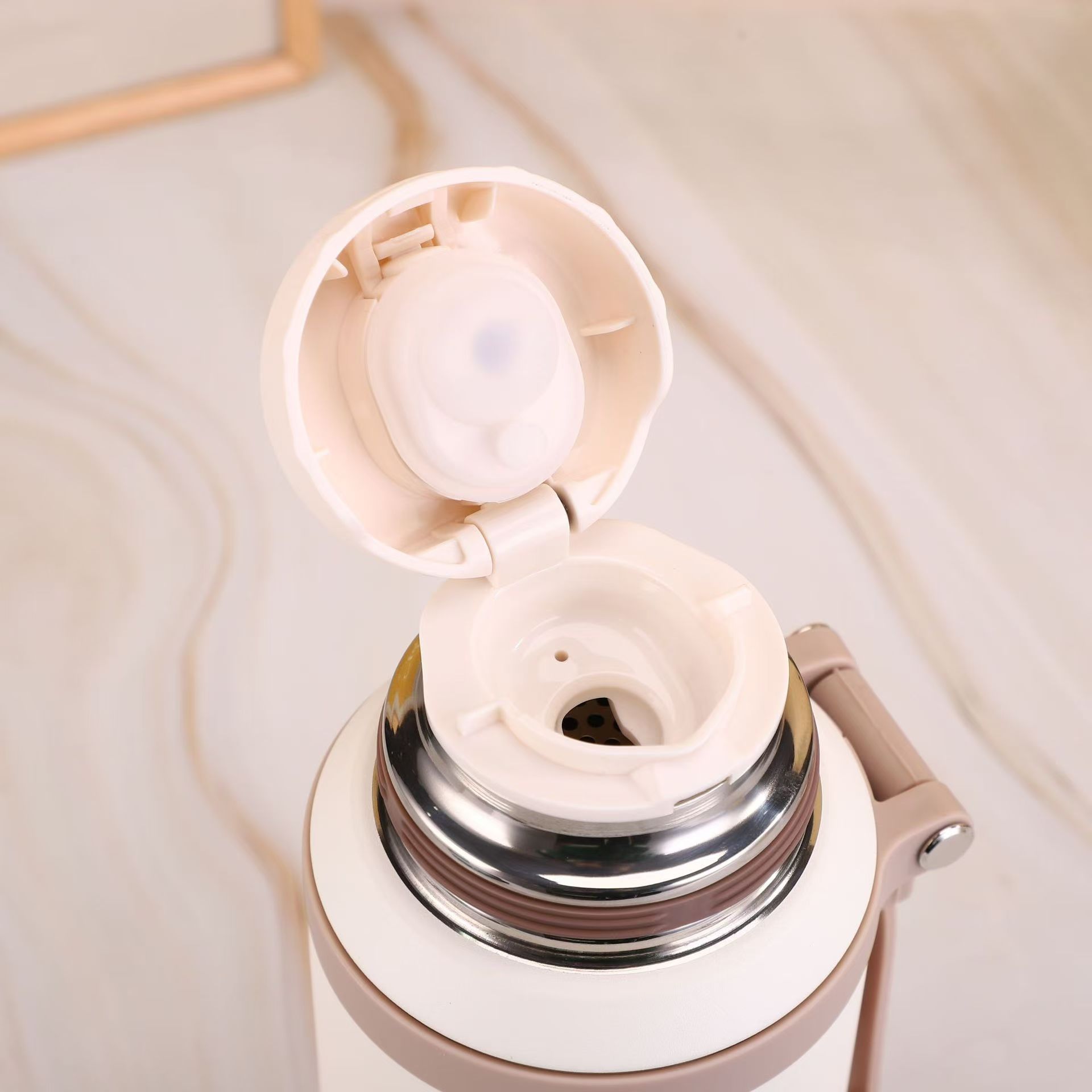 316 stainless steel insulated cup for men and women, outdoor car water cup, portable, thick double-layer vacuum insulated cup, customized