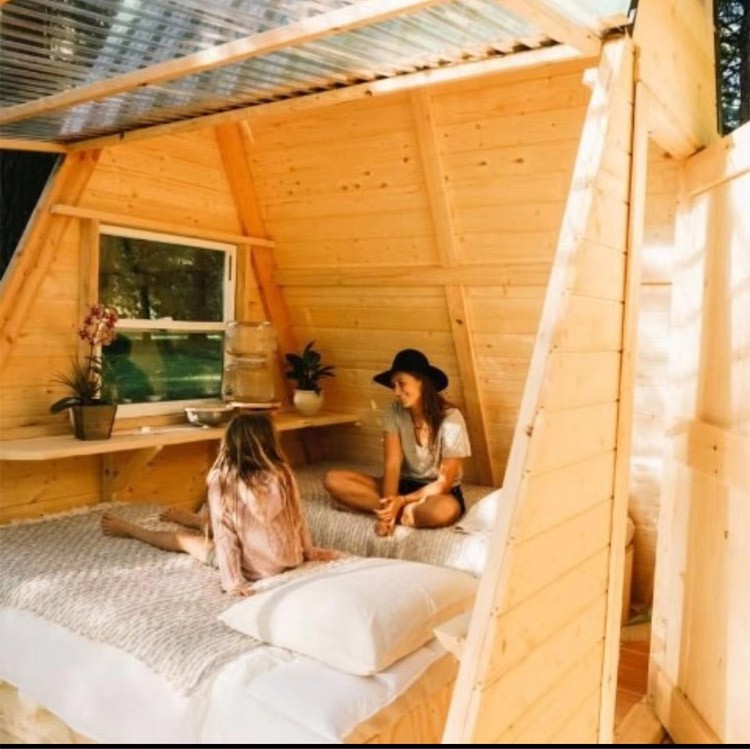 Internet famous scenic spots, farmhouses, homestays, wooden houses, mobile villas, outdoor children's anti-corrosion cabins, triangular treehouses