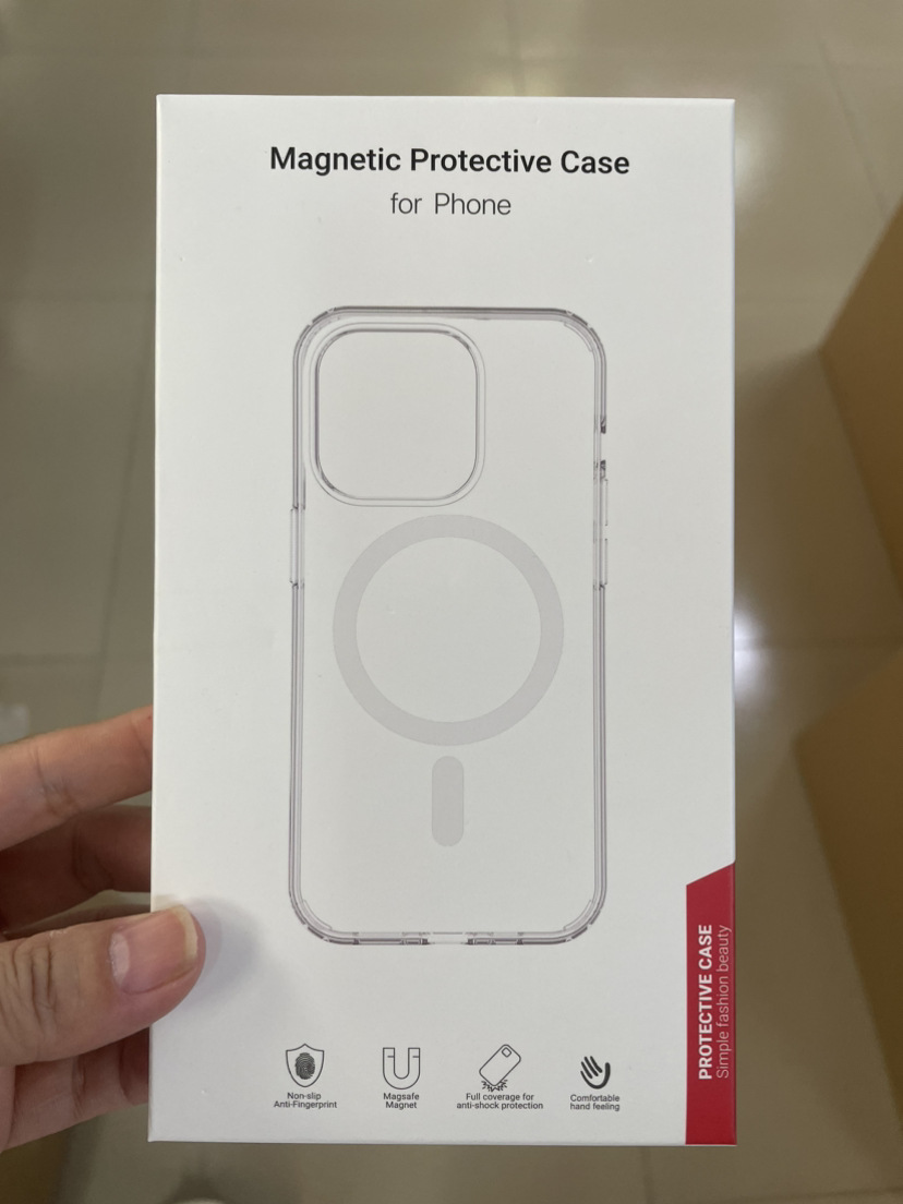 Suitable for iPhone 17 phone case with camera button all inclusive. 17 Promax transparent magnetic phone case does not turn yellow