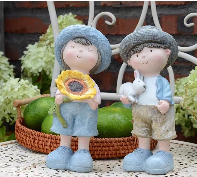 Balcony Cute Garden Doll Ornament Courtyard Home Cartoon Countryside Style Boy and Girl Resin Decorations Desktop