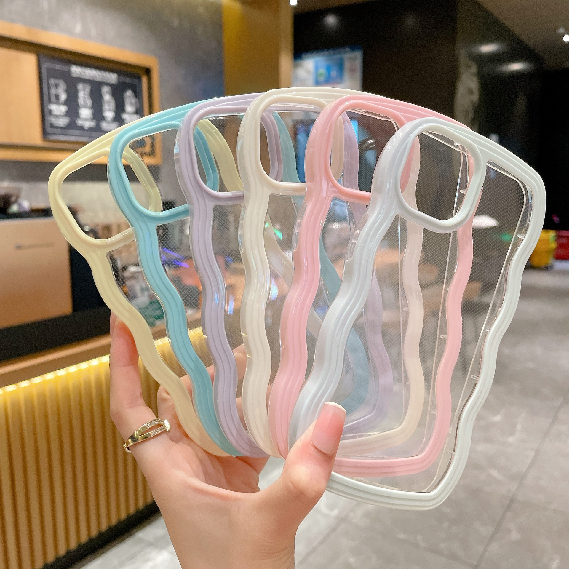 适用iPhone17pro max苹果16手机壳新款糖果色边框15/13二合一波浪