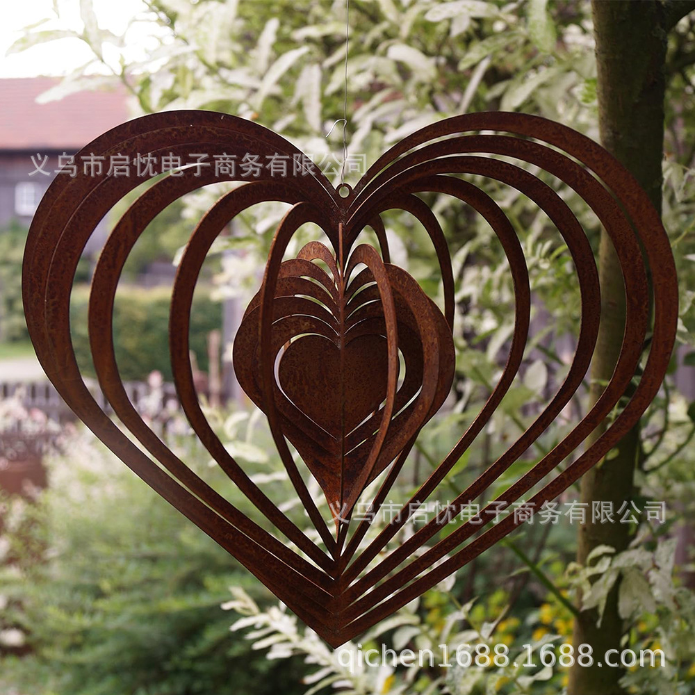 Factory direct sales supply Amazon independent station rusty metal wind chimes 3D heart wind chimes garden outdoor decoration