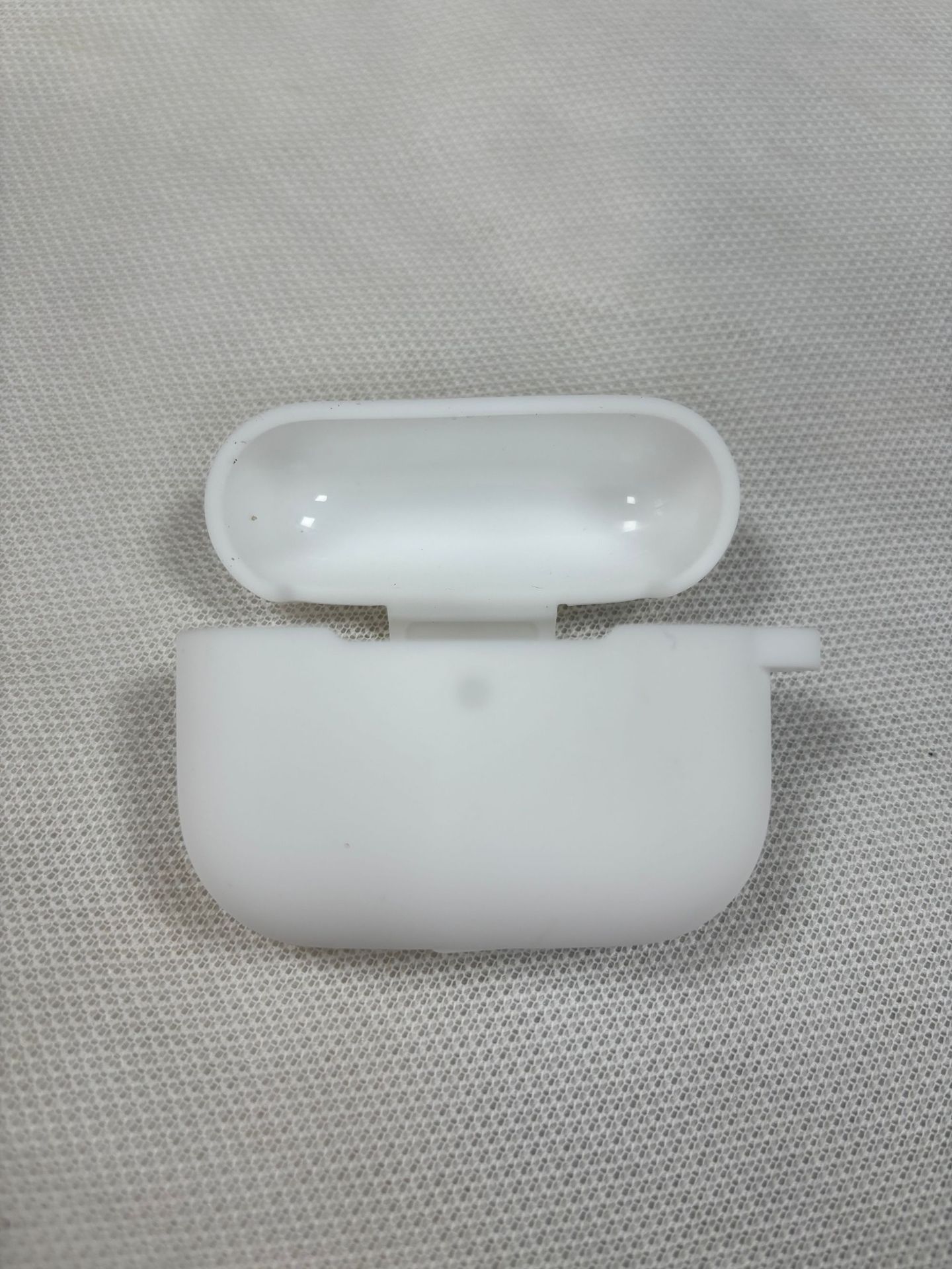 适用2025款苹果Airpodspro3耳机壳连体纯色厚款硅胶蓝牙耳机套