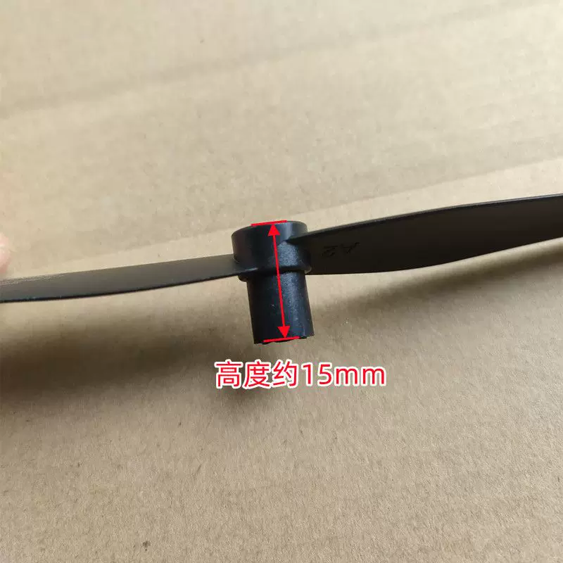 Universal remote-controlled quadcopter unmanned aerial vehicle model aerial photography aircraft accessories folding propeller wings and blades