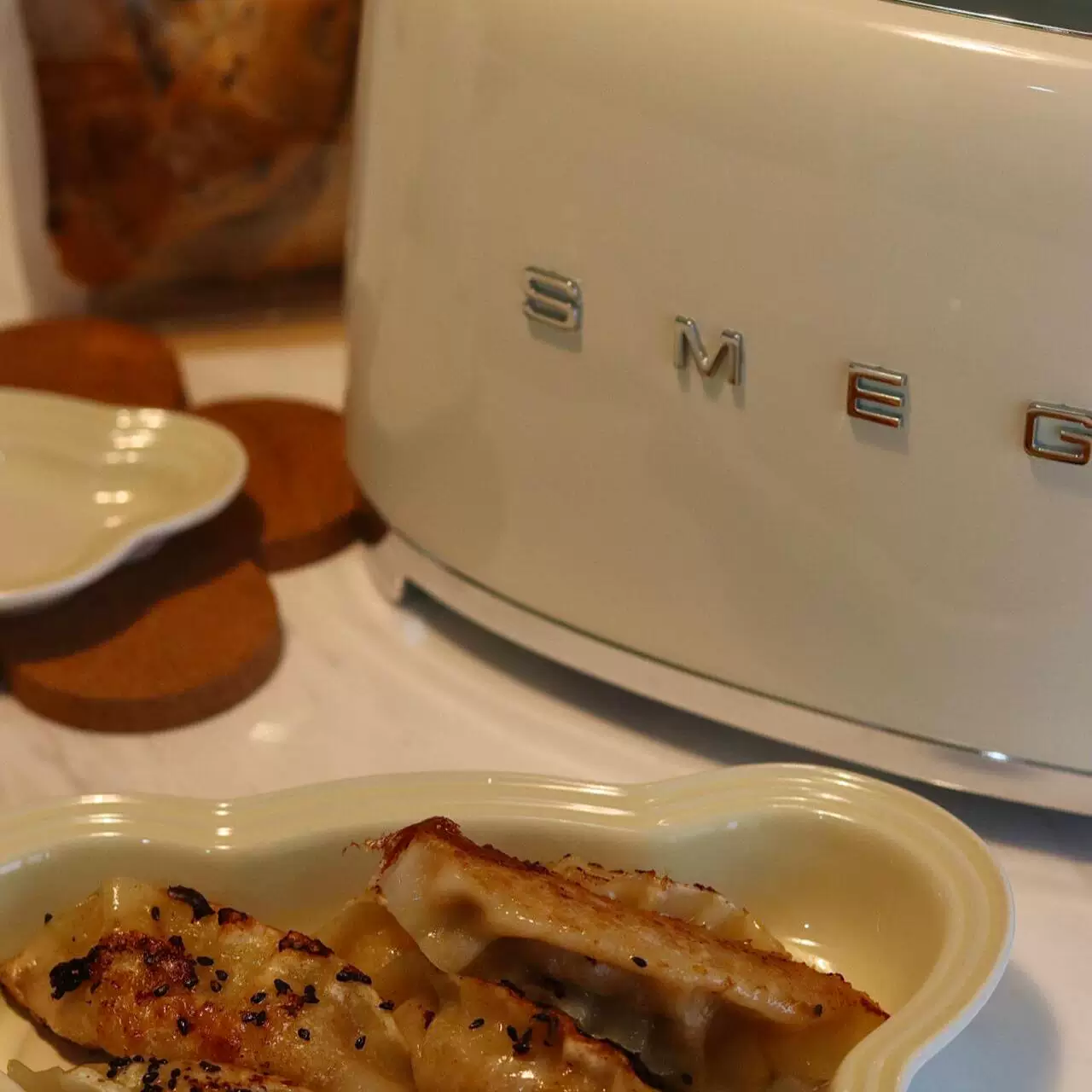 Тостер SMEG TSF01 Ретро