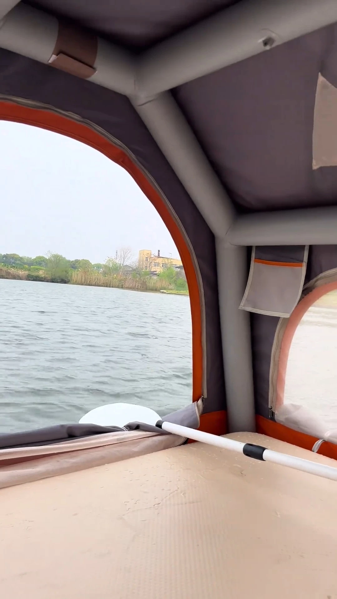 Надувная автомобильная палатка на крышу Mid Row Roof Tent
