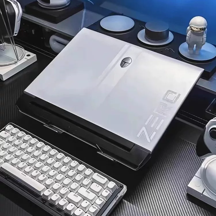雷神 Студенческий игровой ноутбук Zero2025 с 18-ядерным процессором 5080 RTX9090