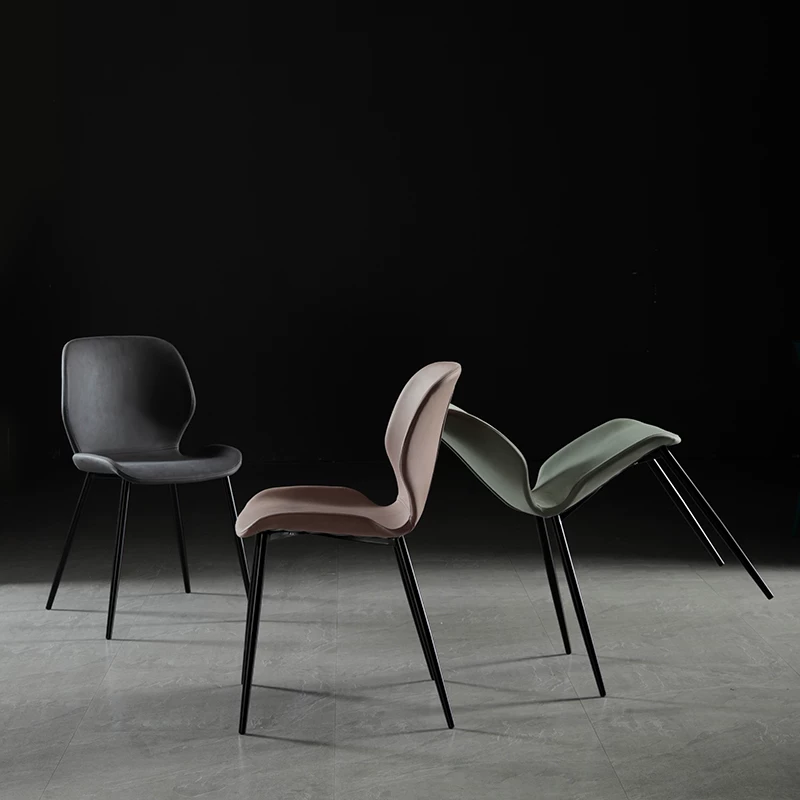 Эйзенланг Специальный обеденный стул Домохозяйство Nordic Restaurant Light Luxury Technology Clate Clate Main Makeup Stool Modern Минималистский обеденный стол и стул