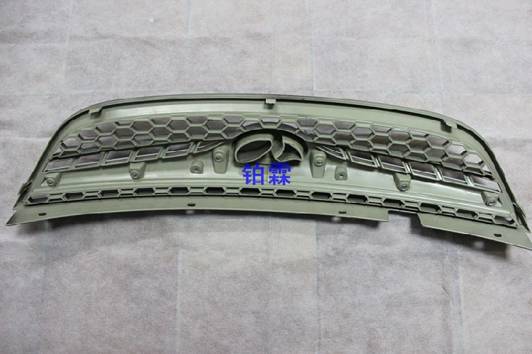 铂霖 Southest Automobile v3 Lingyue Middle School Front Grille Grille Front Face Grille Grille Front Bar Grille Band Band Tiding Zhongwang 08-09