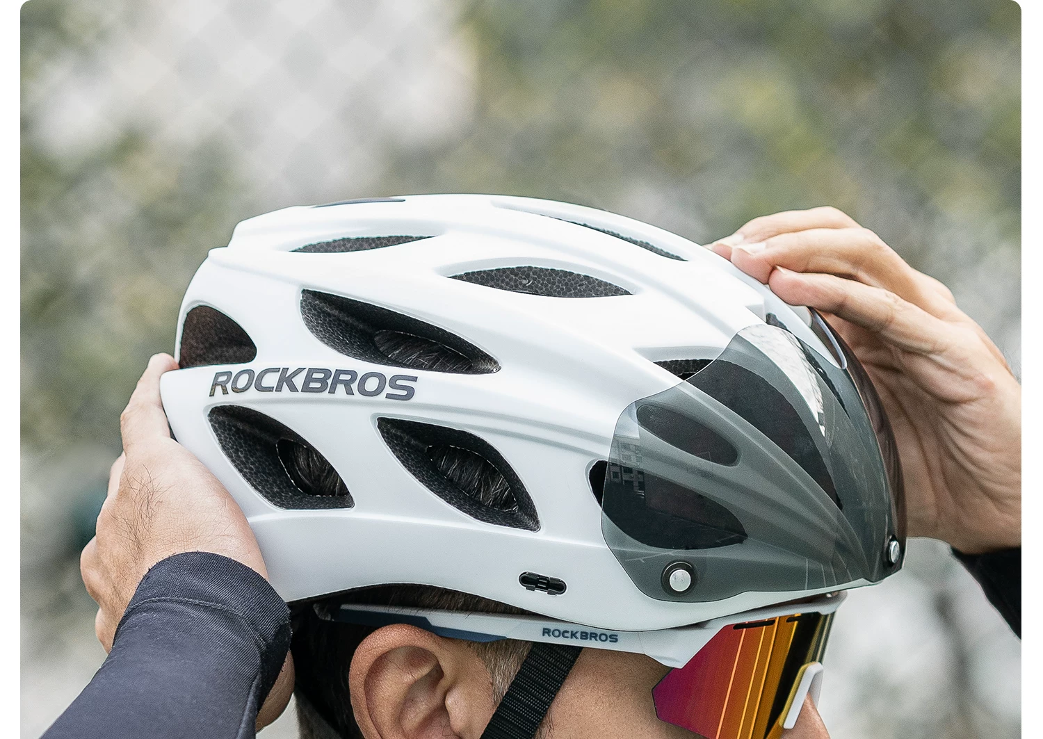 Rock Brothers cycling helmets, men's cycling helmets, women's mountain bikes, children's safety helmets, and equipment for teenagers