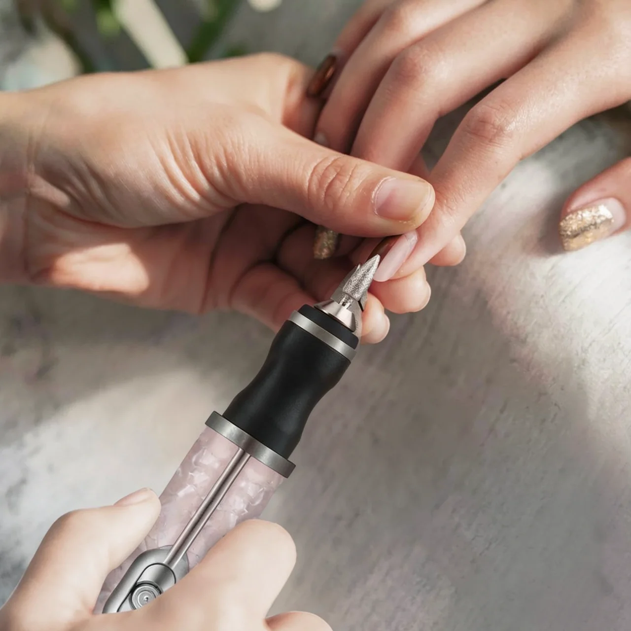 Портативный фрезер для маникюра и педикюра Nail Savior