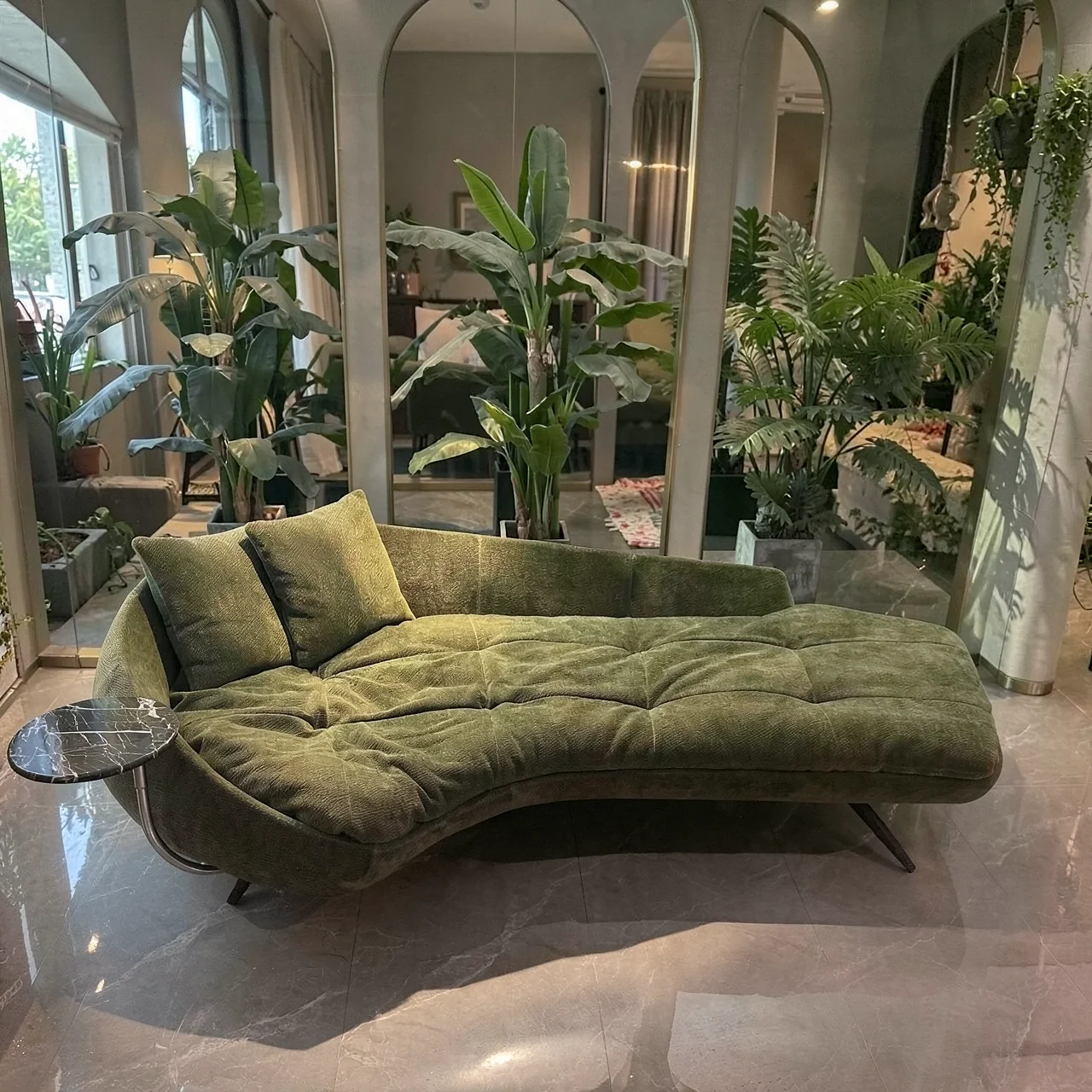 Диван современный минималистичный Kuangyu Furniture KY-C112